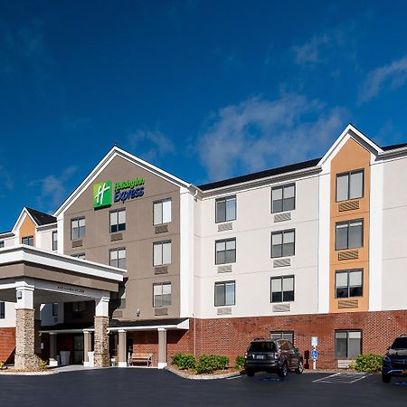 Holiday Inn Express Hillsville By Ihg Exterior photo